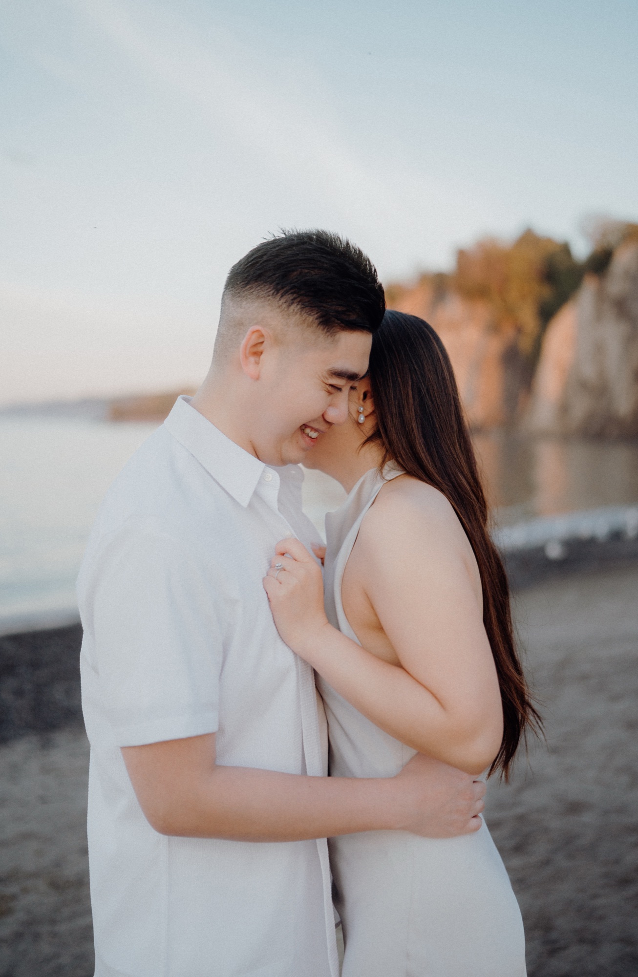 Tommy & Elen engagement session at Scarborough Bluffs, Scarborough, ON