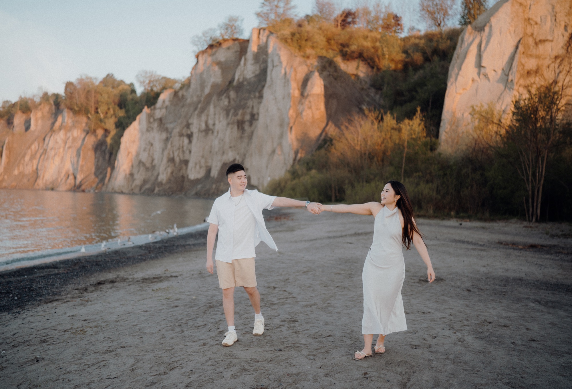 Tommy & Elen engagement session at Scarborough Bluffs, Scarborough, ON