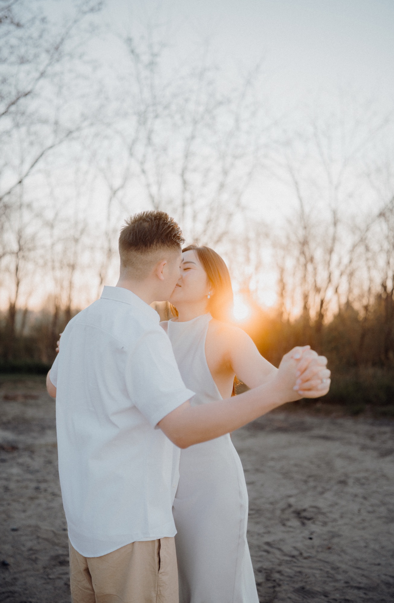 Tommy & Elen engagement session at Scarborough Bluffs, Scarborough, ON