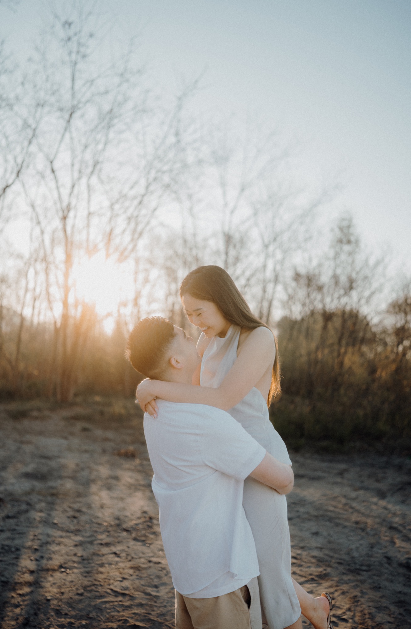 Tommy & Elen engagement session at Scarborough Bluffs, Scarborough, ON