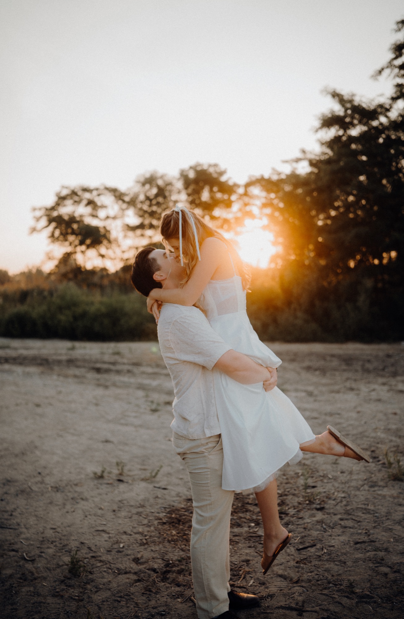 Zach & Heather sunrise engagement session at the Scarborough Bluffs, Toronto
