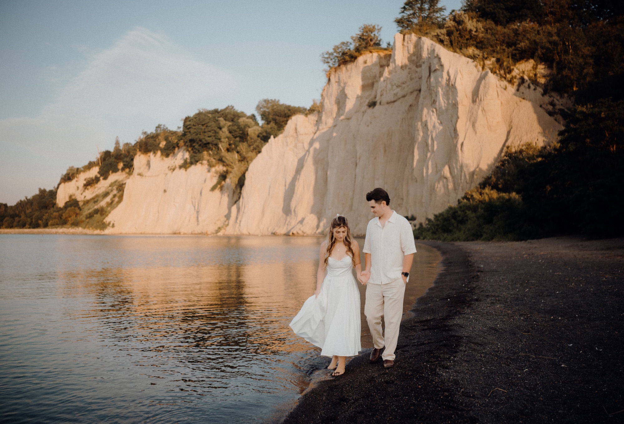 Zach & Heather sunrise engagement session at the Scarborough Bluffs, Toronto