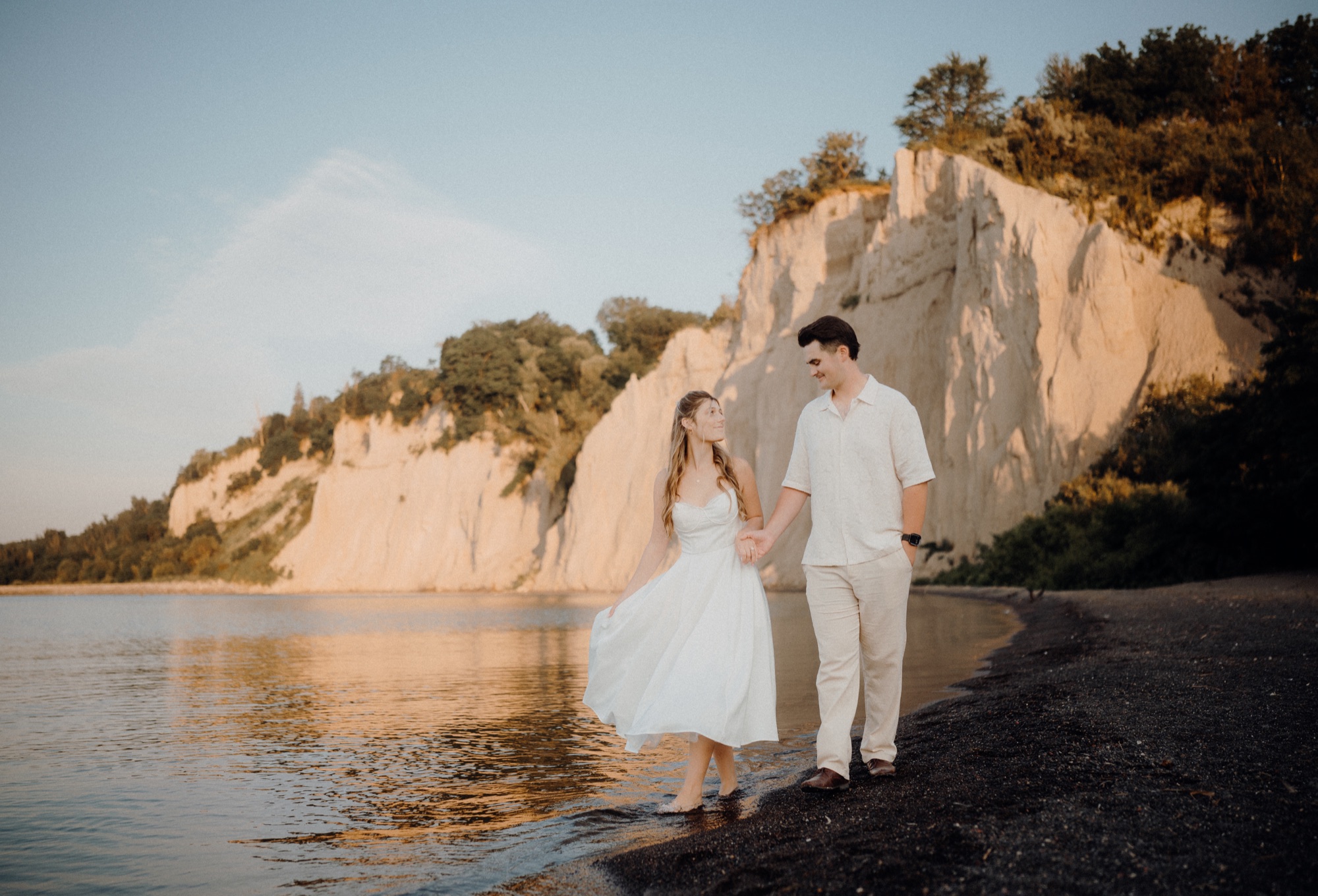 Zach & Heather sunrise engagement session at the Scarborough Bluffs, Toronto