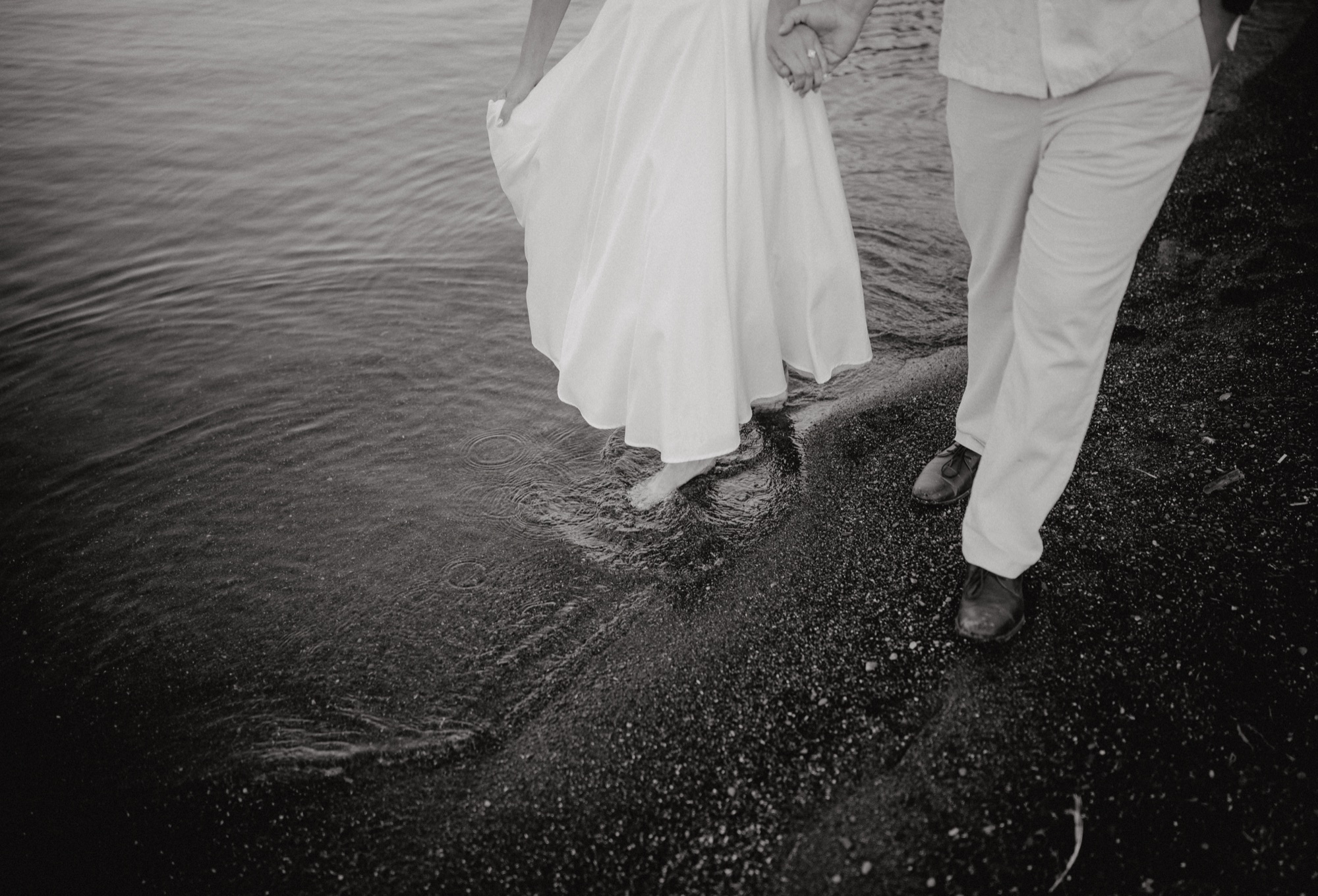 Zach & Heather sunrise engagement session at the Scarborough Bluffs, Toronto