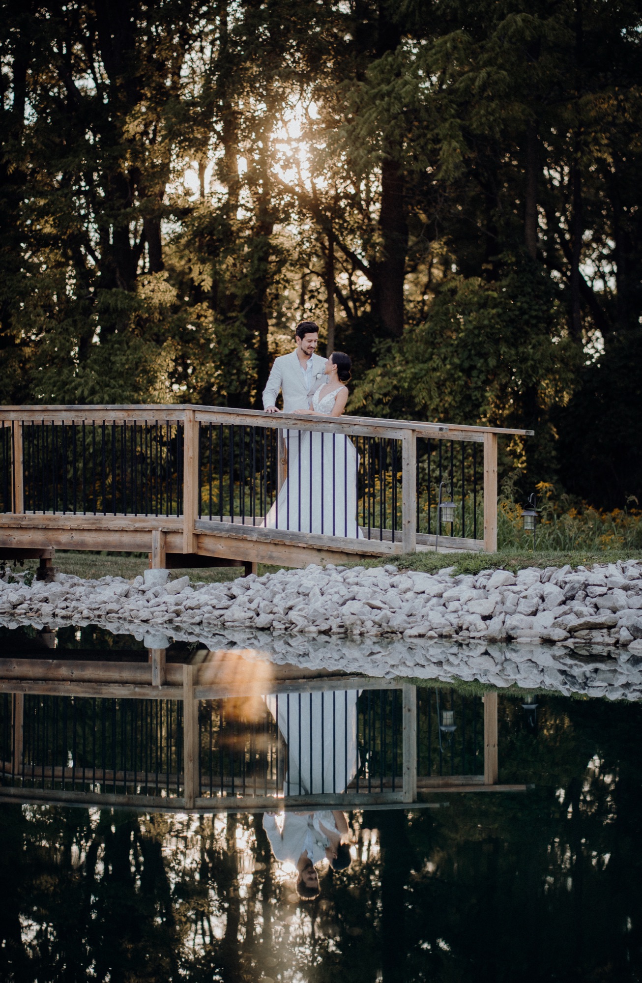 Should You Do a Wedding Day First Look?